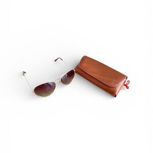 Fossil Aviator Sunglasses with Brown Case